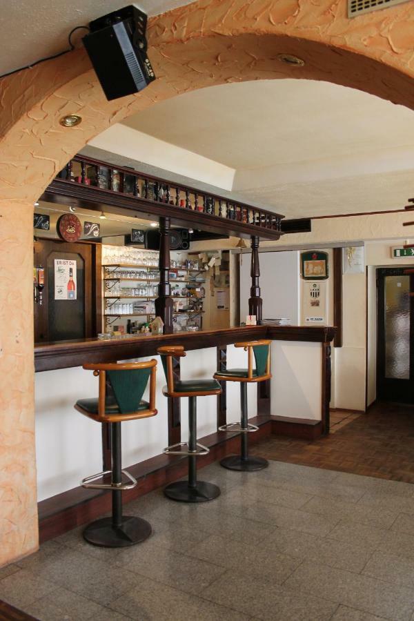 Gasthof-Cafe-Risano Haslach an der Muhl ภายนอก รูปภาพ